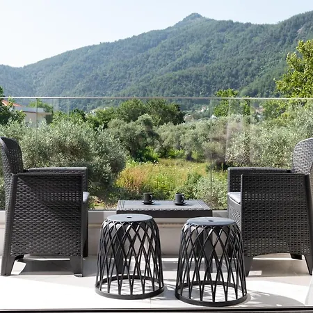 Valen Mare Apartament *